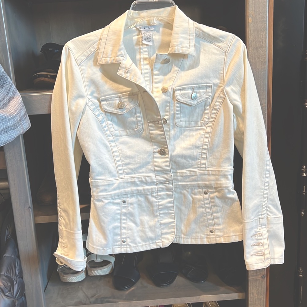 CAbi white denim jacket blazer size xs